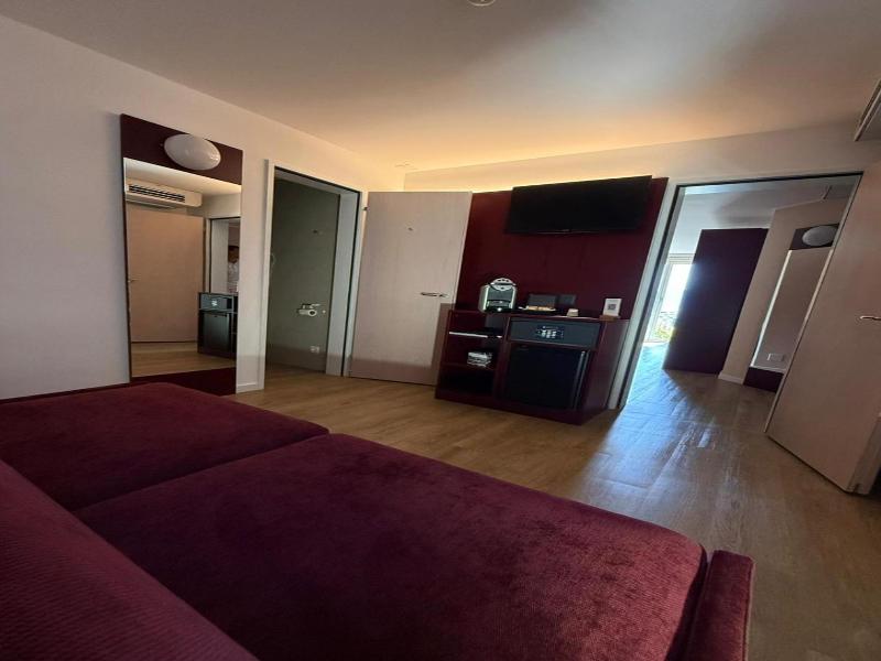 Hotel Elvezia Ascona - Oda