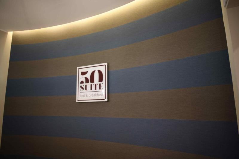 50 Suite B&B - Lobi