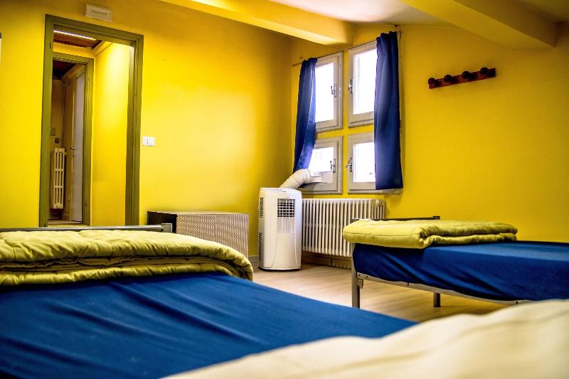 Hostel Santa Monaca - Oda