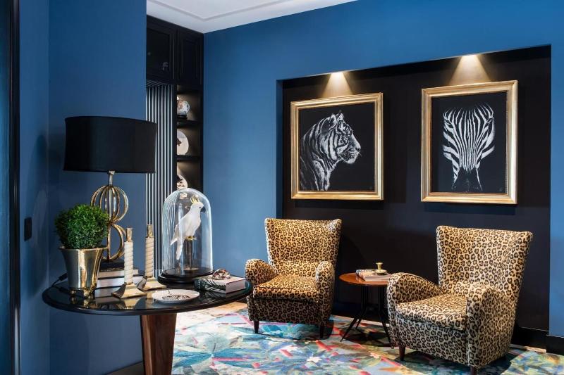 Velona's Jungle Luxury Suites - Lobi