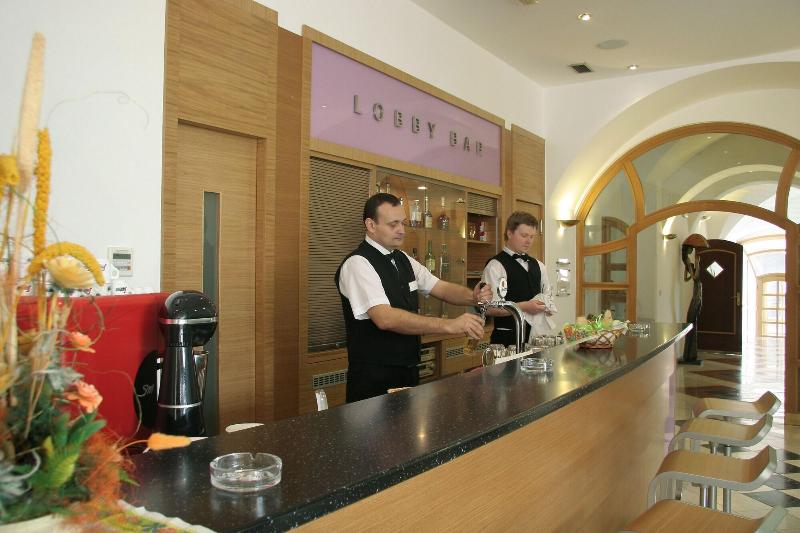 Hotel Trinity - Bar