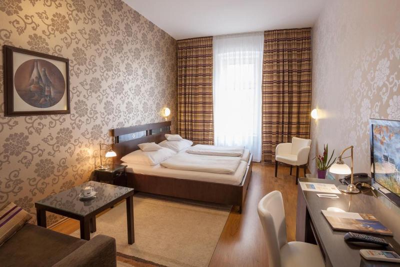 Hotel Trinity - Oda