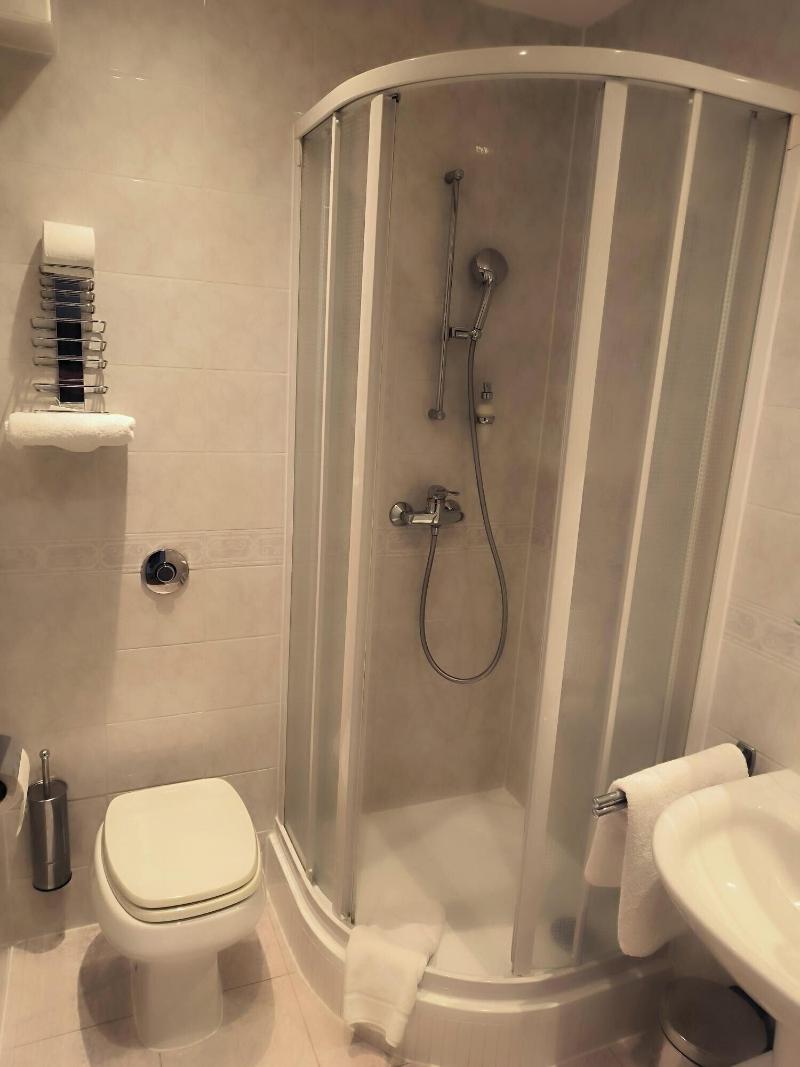 Hotel Trinity - Oda