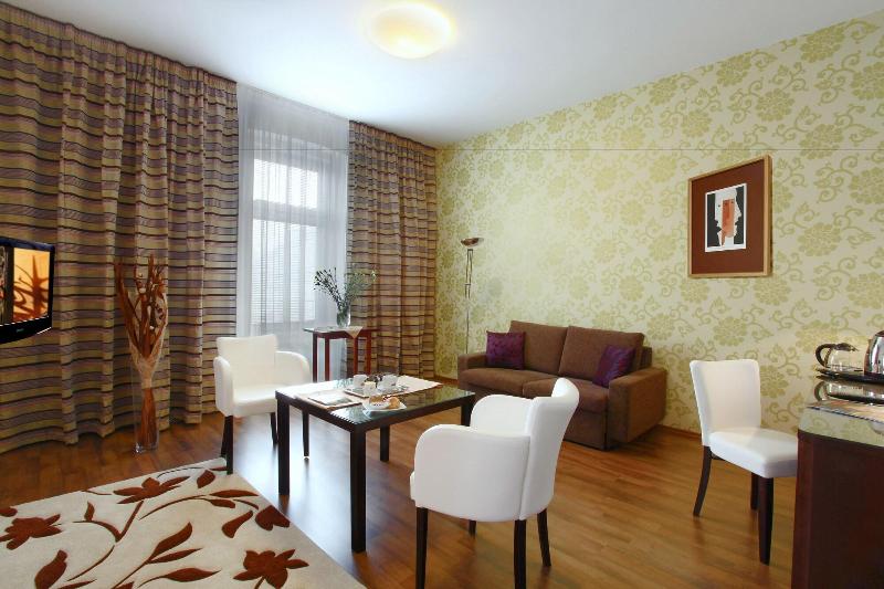 Hotel Trinity - Oda