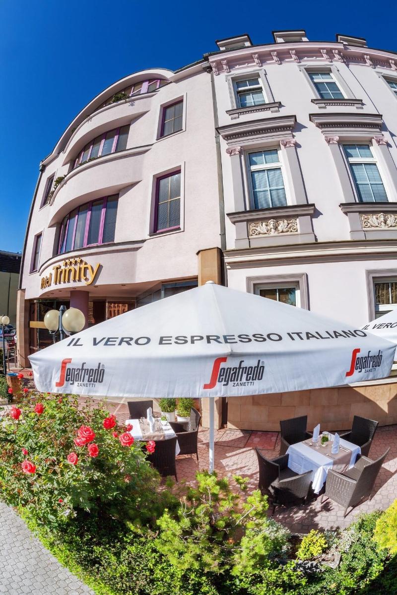 Hotel Trinity - Teras