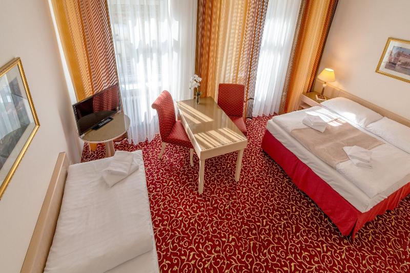 Hotel Romania - Oda