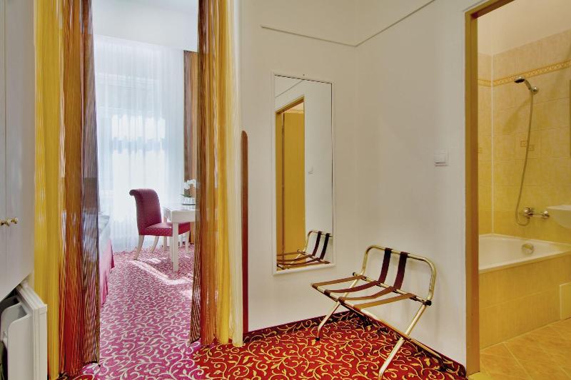 Hotel Romania - Oda