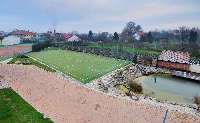 Wellness penzion Kroměříž - Zlobice - Genel