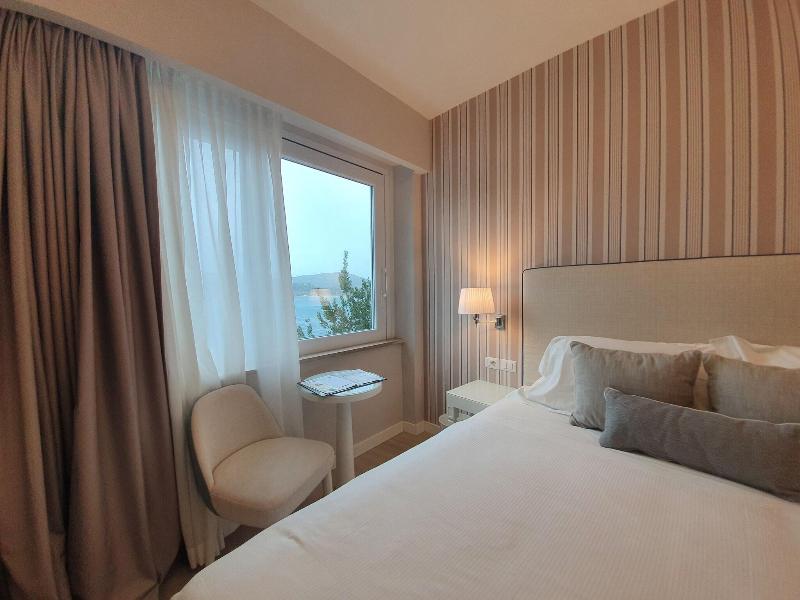 Hotel Plaza - Oda