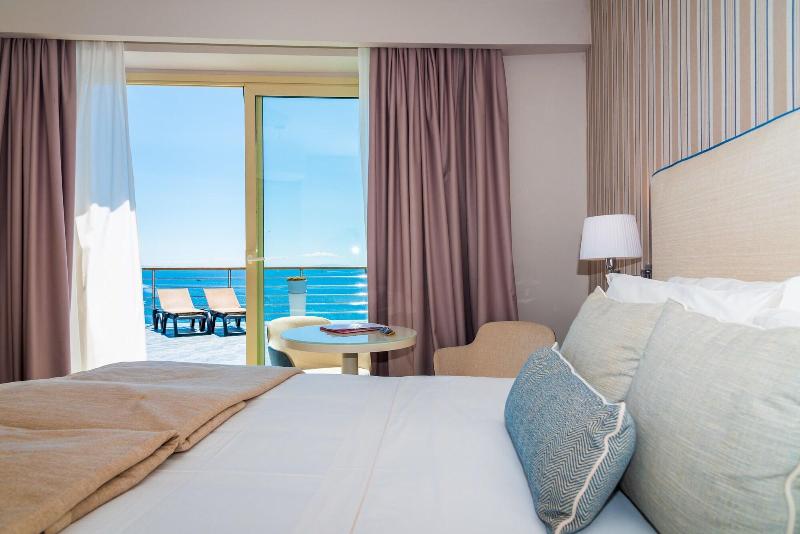 Hotel Plaza - Oda