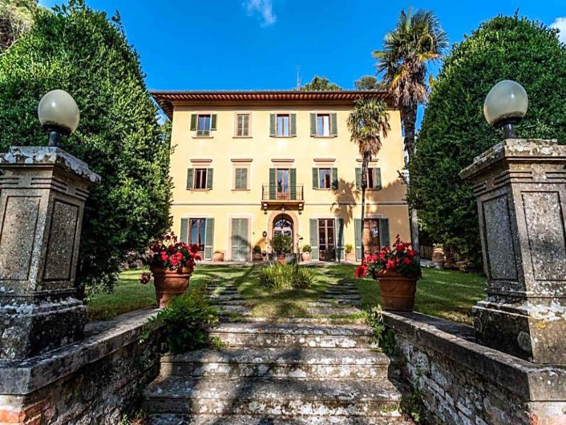 Casa Volpi - Genel