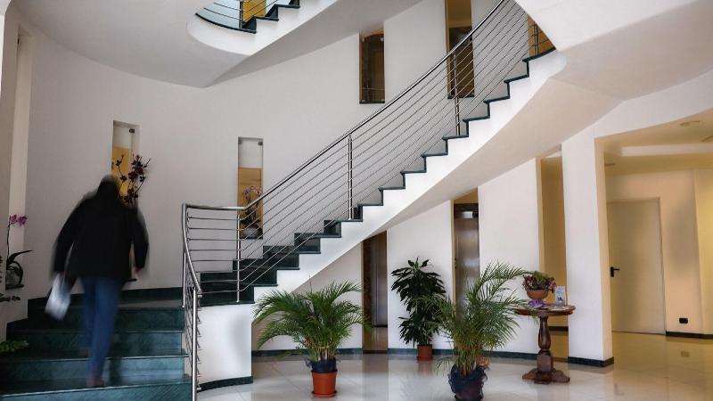 Garden Hotel - Lobi