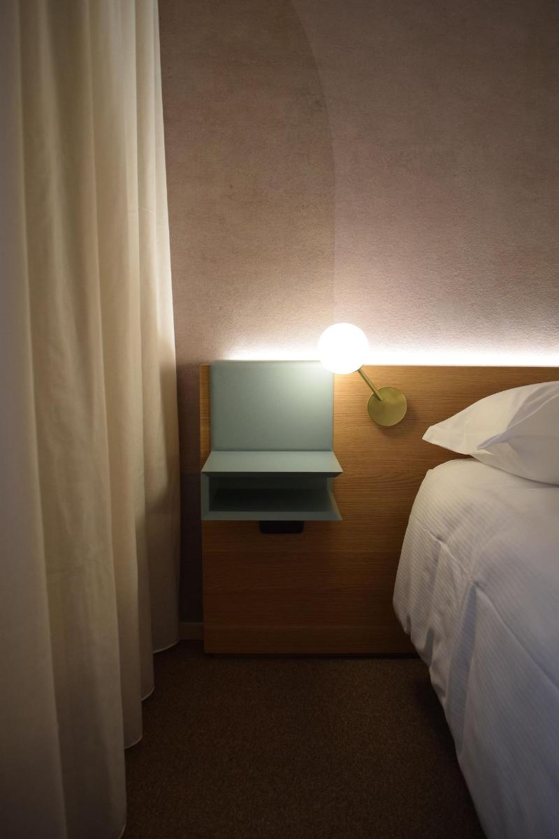 Garden Hotel - Oda