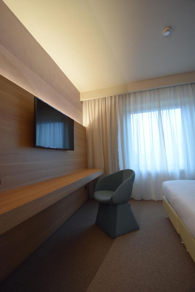 Garden Hotel - Oda
