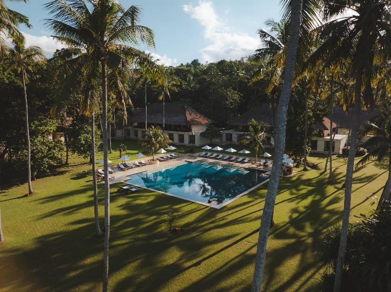 Alila Manggis - Havuz