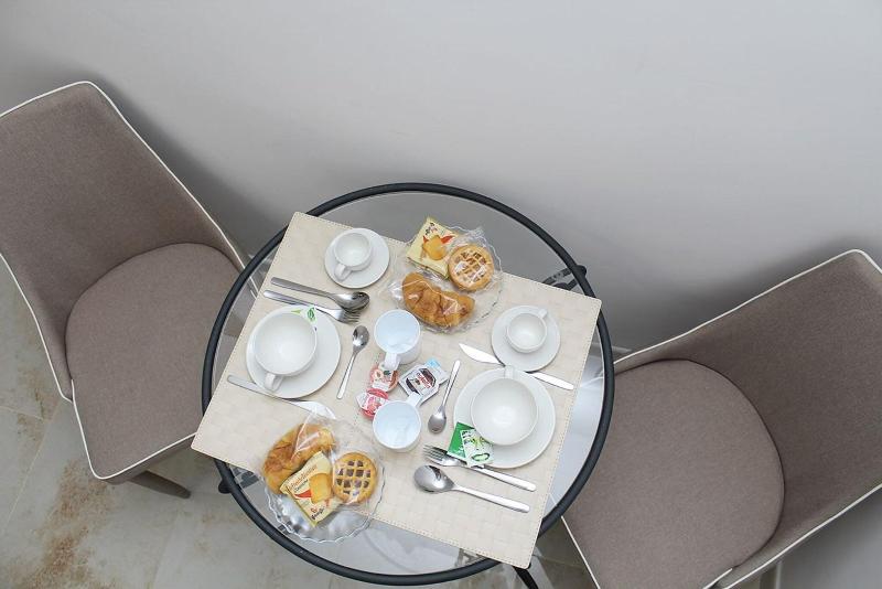 B&B Napolimilionaria 2 - Restoran
