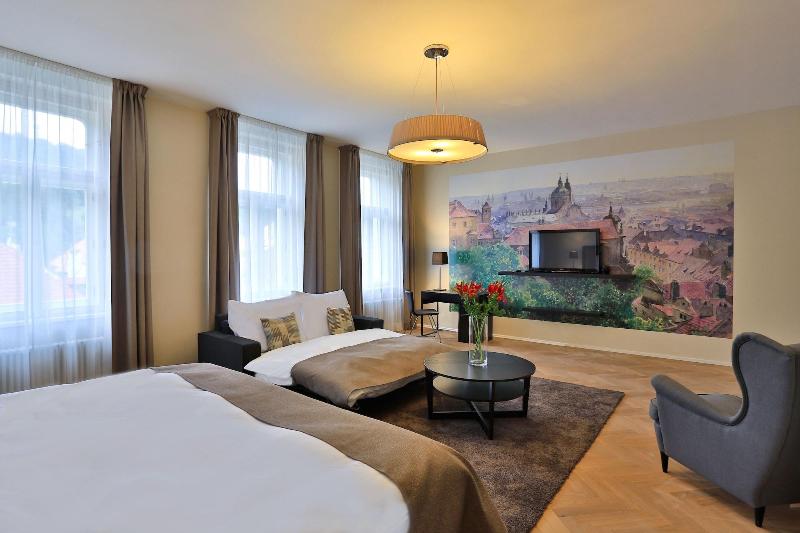 James Hotel & Apartments - Oda