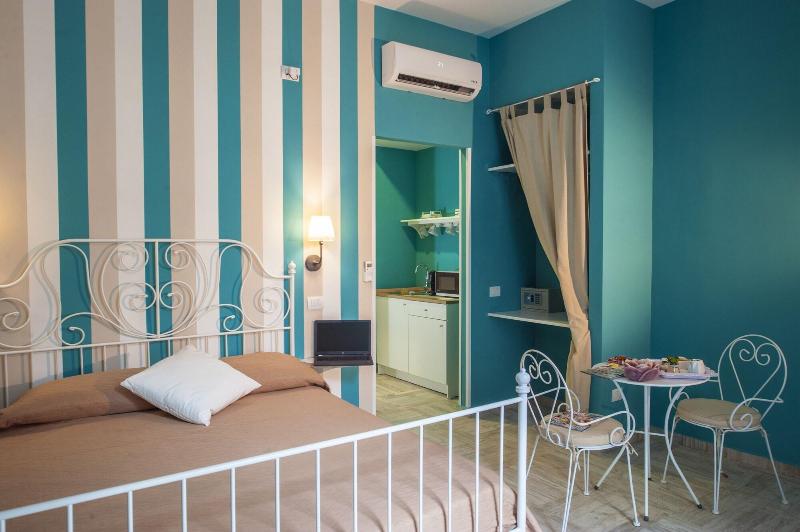 B&B Pontenuovo Bed - Oda