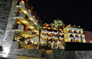 Nobel Ultra All Inclusive - Free Beach Access