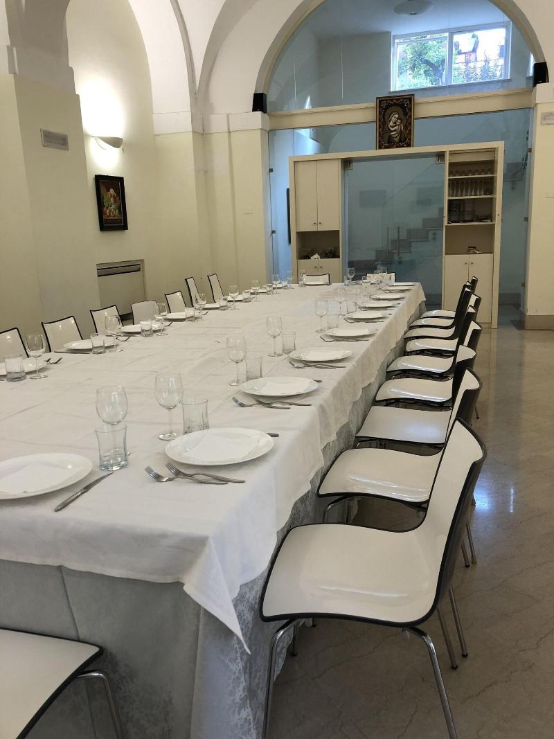 Dnb House Hotel - Restoran