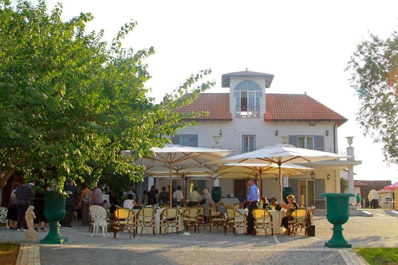 Villa Strampelli - Aktivite