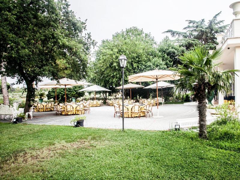 Villa Strampelli - Genel