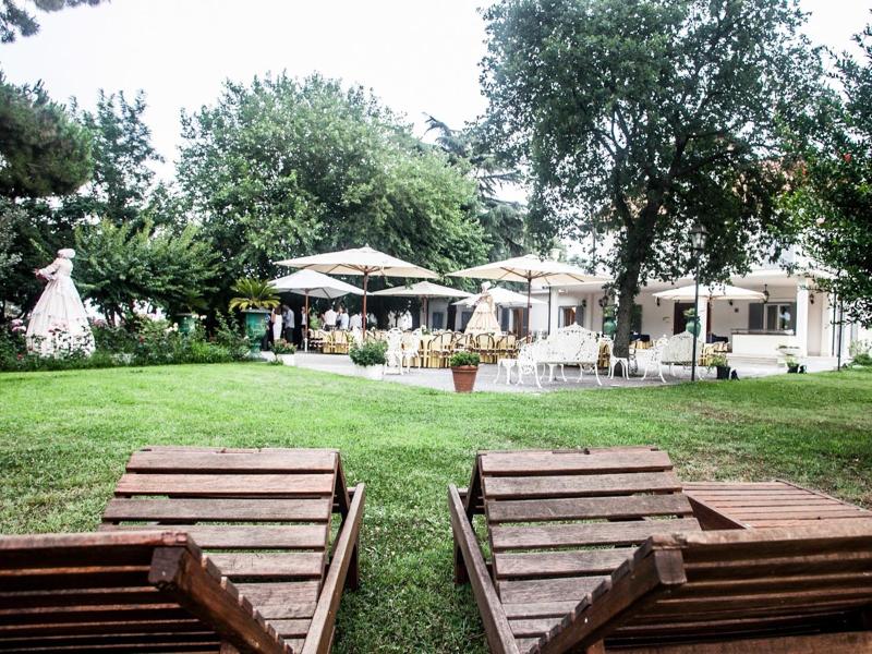 Villa Strampelli - Genel