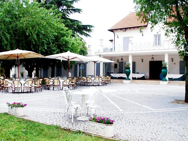 Villa Strampelli - Genel