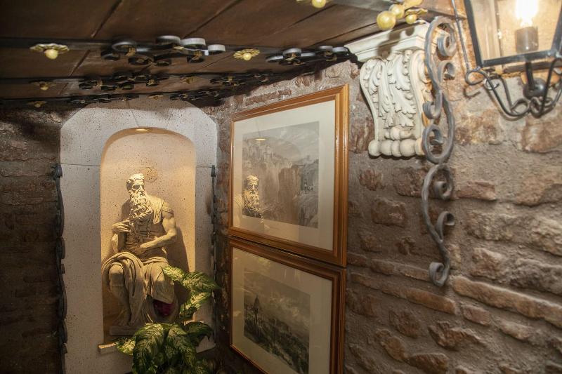 Hotel Barrett - Lobi