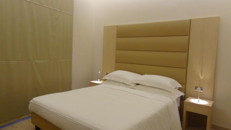 Augustana House - Oda