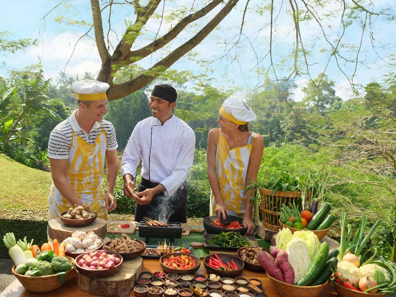 Maya Ubud Resort & Spa - Aktivite
