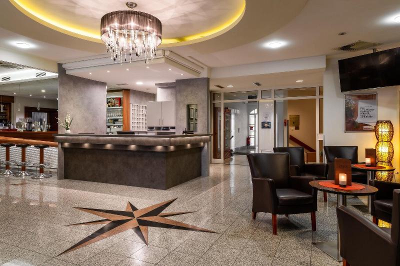 City Hotel Stockerau - Lobi