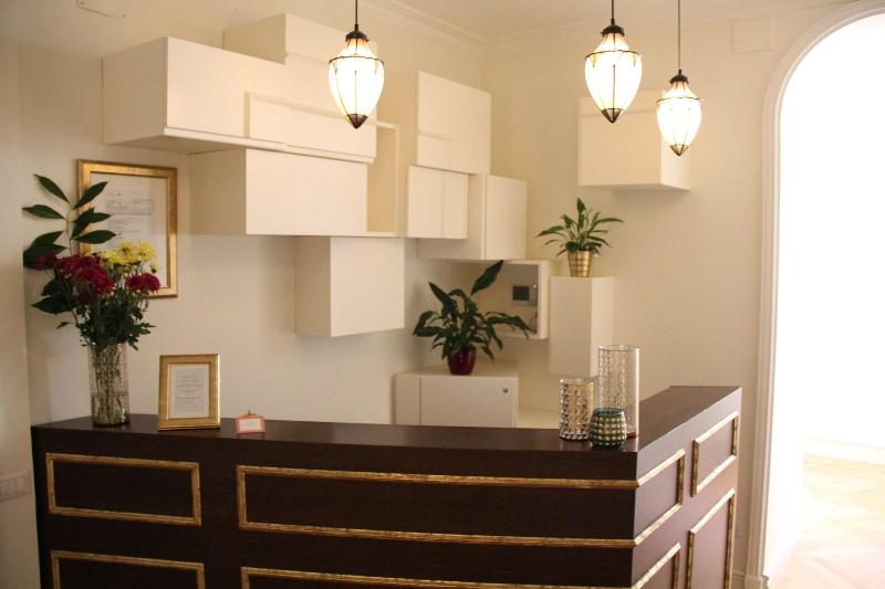 Ingrami Suites - Lobi