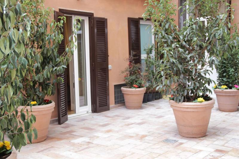 Ingrami Suites - Teras
