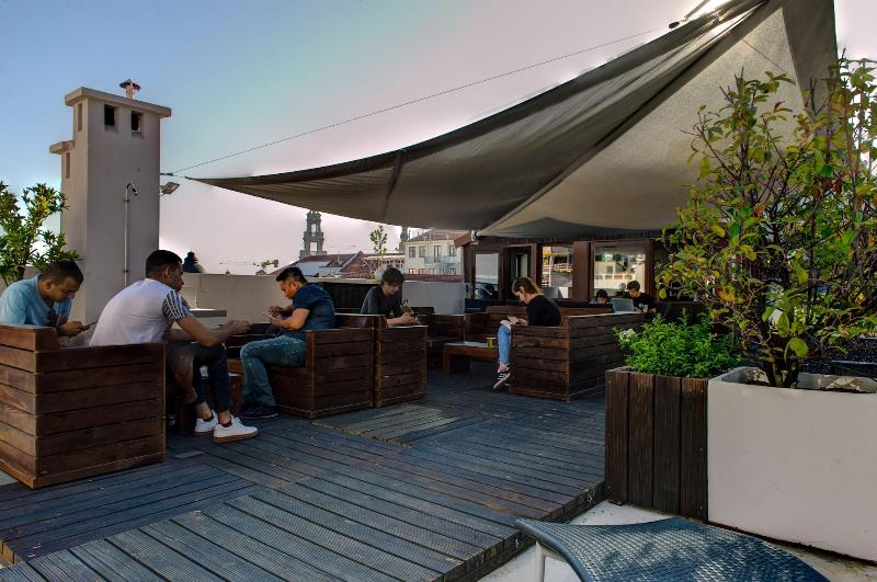 Rivoli Cinema Hostel - Teras