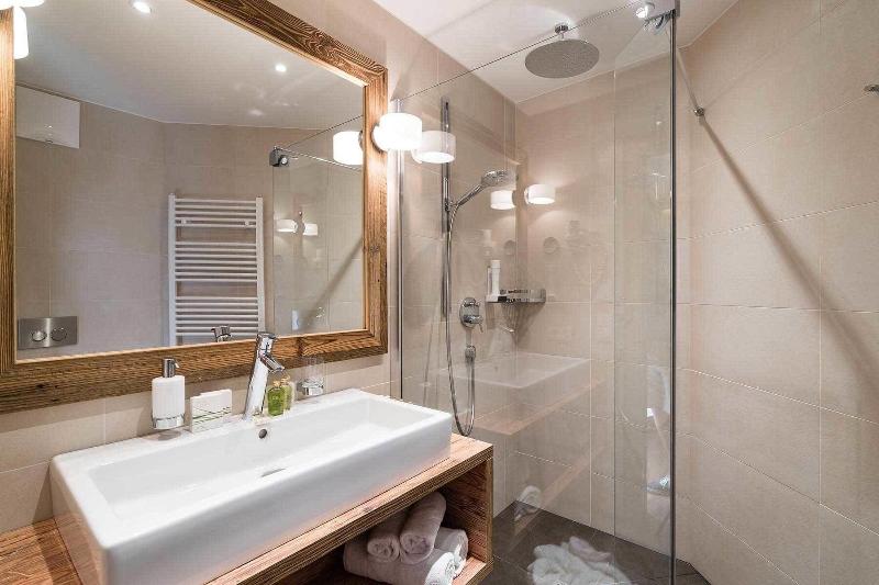 VAYA Sölden fine living resort - Oda