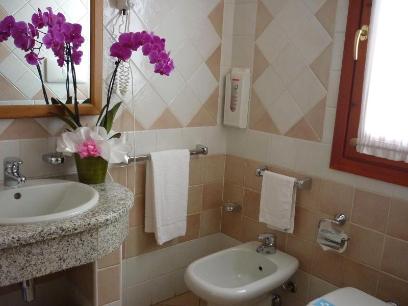 Hotel Le Anfore - Oda