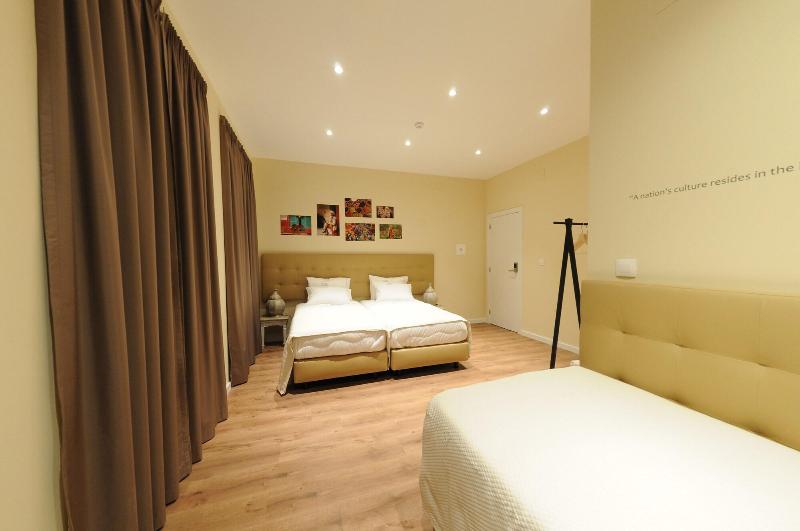 Naya - Downtown Guesthouse - Oda