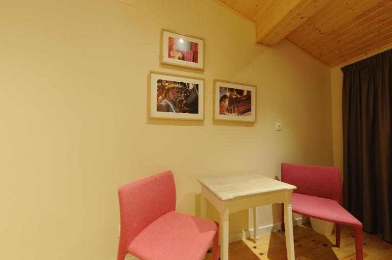 Naya - Downtown Guesthouse - Oda