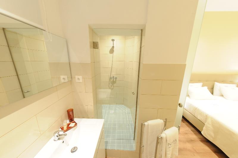 Naya - Downtown Guesthouse - Oda