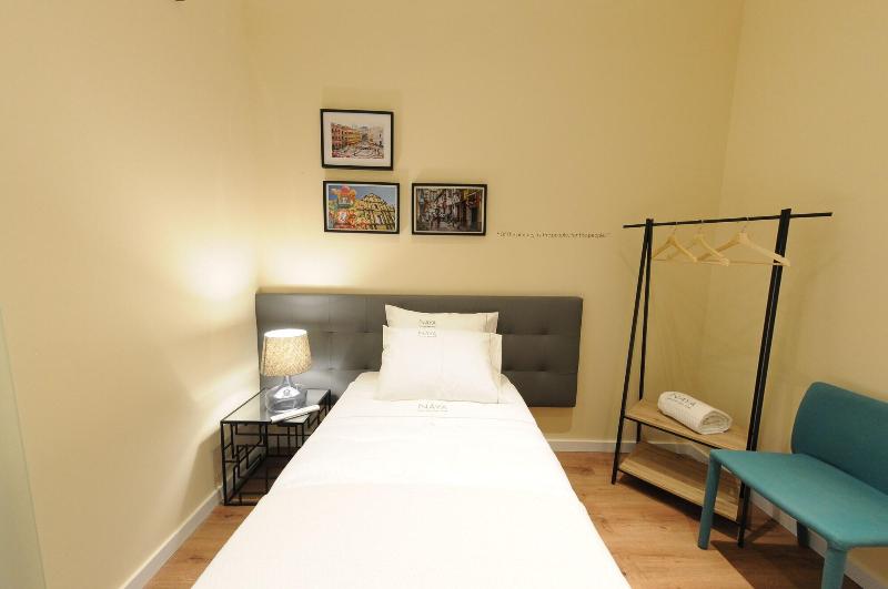 Naya - Downtown Guesthouse - Oda