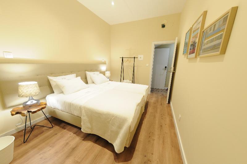 Naya - Downtown Guesthouse - Oda