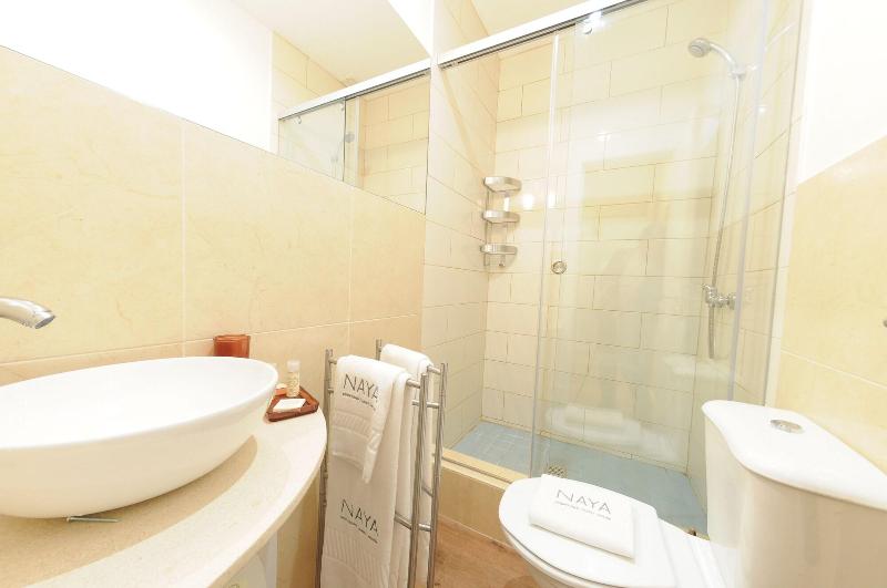 Naya - Downtown Guesthouse - Oda