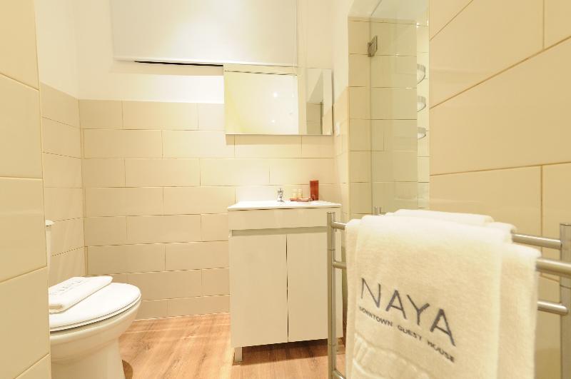 Naya - Downtown Guesthouse - Oda