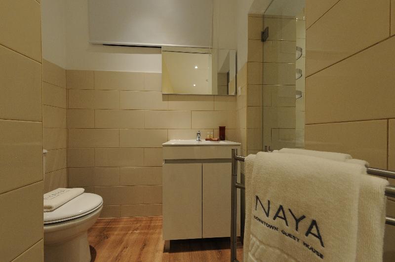 Naya - Downtown Guesthouse - Oda