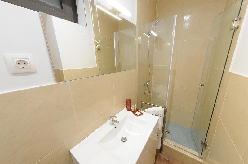 Naya - Downtown Guesthouse - Oda