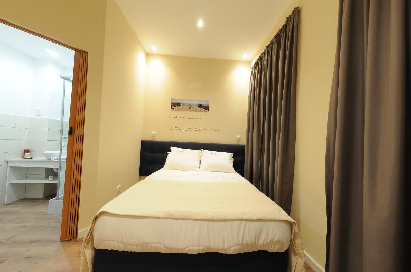 Naya - Downtown Guesthouse - Oda