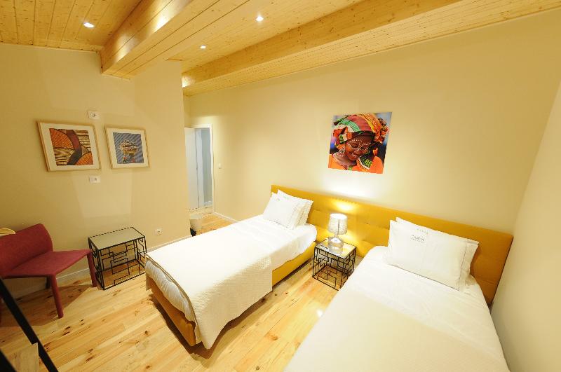 Naya - Downtown Guesthouse - Oda