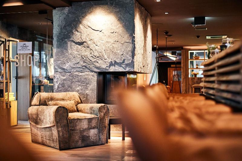 Hotel Gerl - Lobi