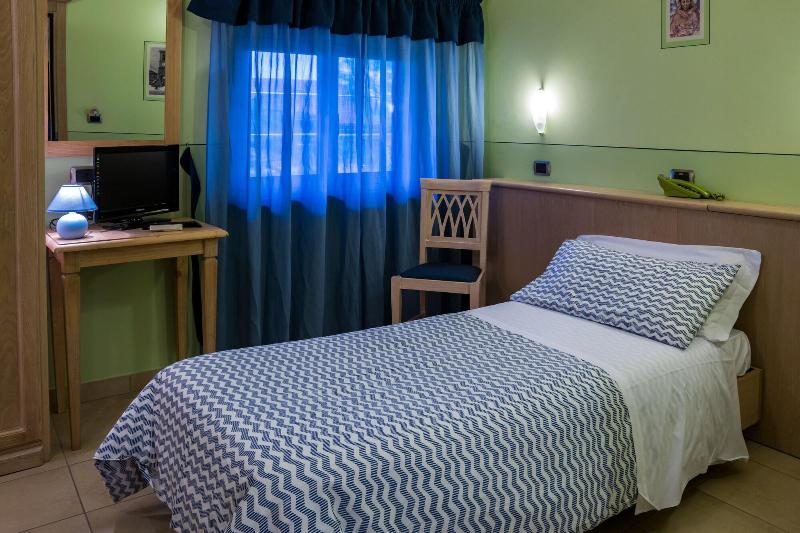 Hotel Cladan - Oda